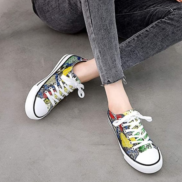 Leopard Snake Print Low Cut Lace Up Era Sneakers - Picture 14 of 15